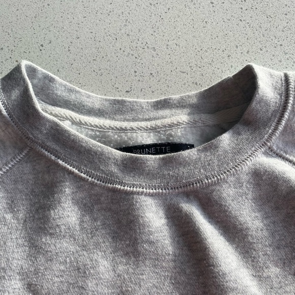 Brunette the Label BLONDE Pebble Grey Crewneck Sweatshirt Women's Size S/M - Picture 6 of 7